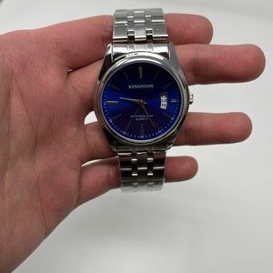 Mens 40mm stainless steel Watch - blue dial - water resistant